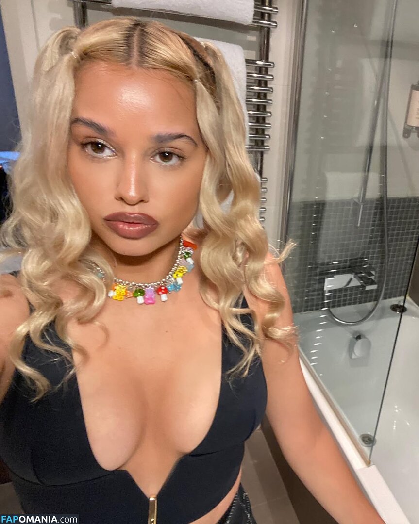 Tommy Genesis / goodnightangel / tommygenesis Meztelen OnlyFans  Kikerült fotó #4