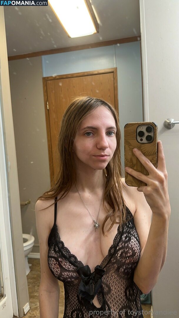 JustinTheTortle / ToyStoryAndiee / andie.out.here Meztelen OnlyFans  Kikerült fotó #1