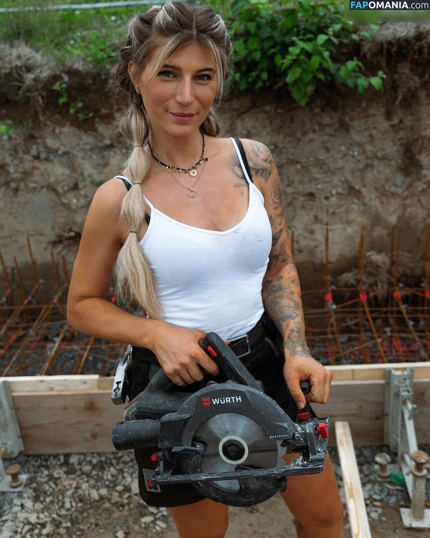 Tschulique Meztelen OnlyFans  Kikerült fotó #6