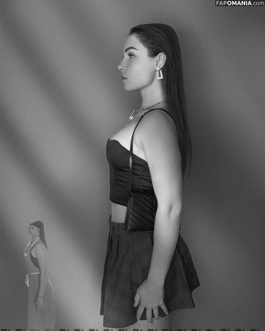 Tslanaxoxo / Yourlanatgirl / Yourlittlelana Meztelen OnlyFans  Kikerült fotó #41