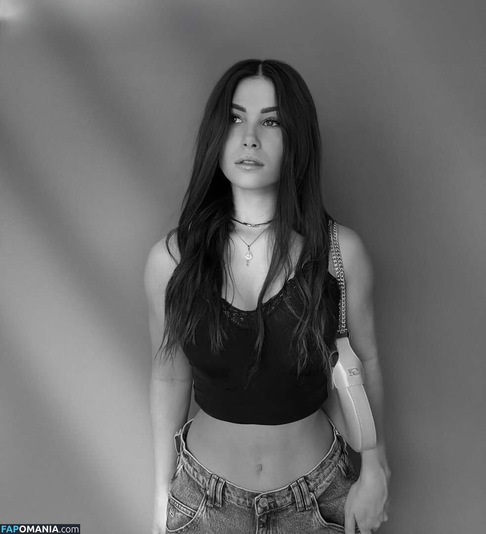 Tslanaxoxo / Yourlanatgirl / Yourlittlelana Meztelen OnlyFans  Kikerült fotó #53