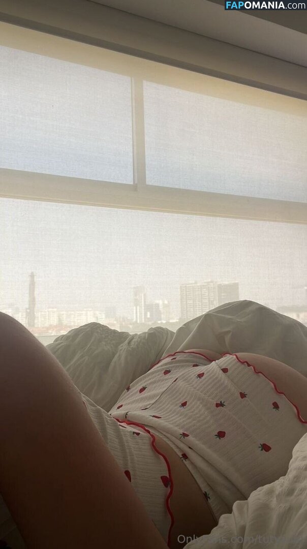Tutyzulu / zuzusweet_official Meztelen OnlyFans  Kikerült fotó #8