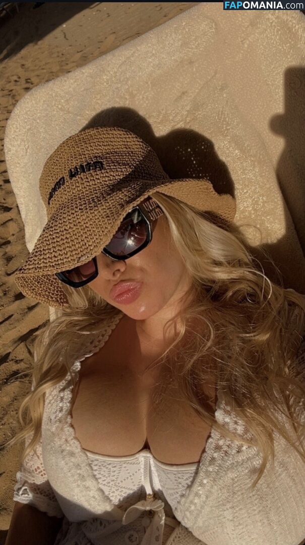 twentyoneeighteen Meztelen OnlyFans  Kikerült fotó #3