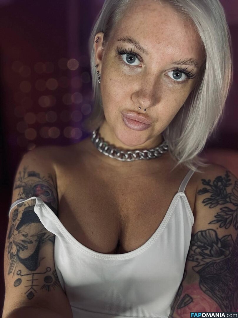 Tykioty Miley Meztelen OnlyFans  Kikerült fotó #3