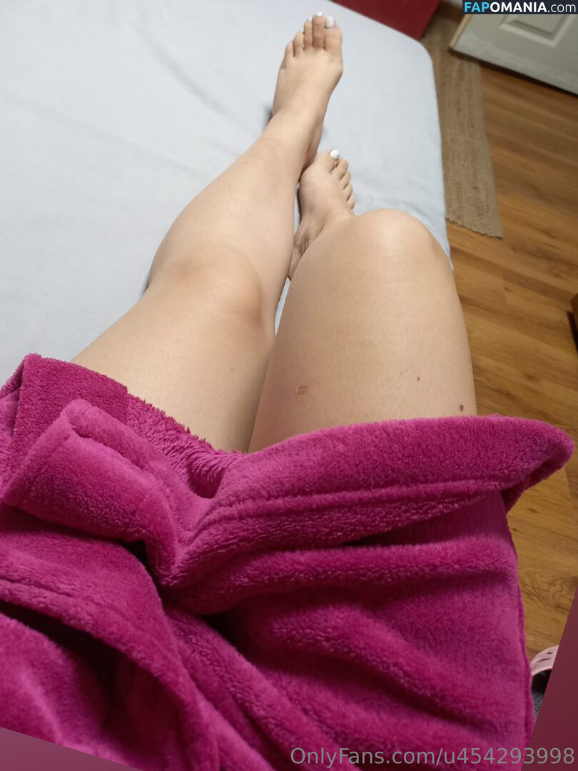 u454293998 Meztelen OnlyFans  Kikerült fotó #3