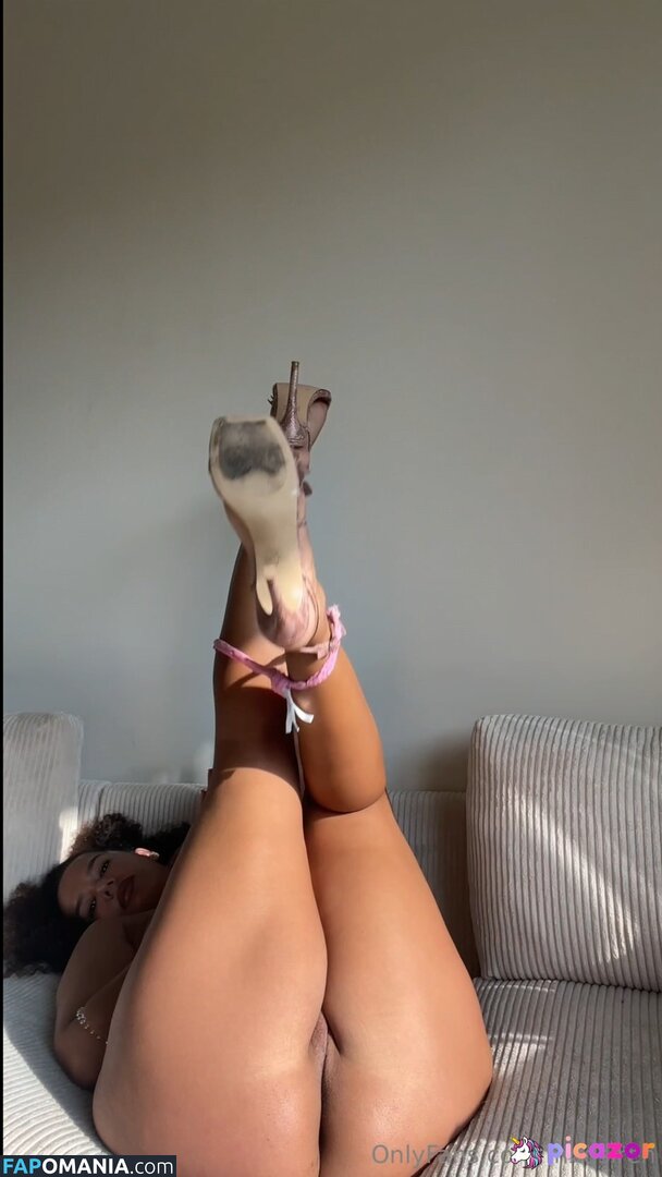 mxdsiren / umshanny Meztelen OnlyFans  Kikerült fotó #1