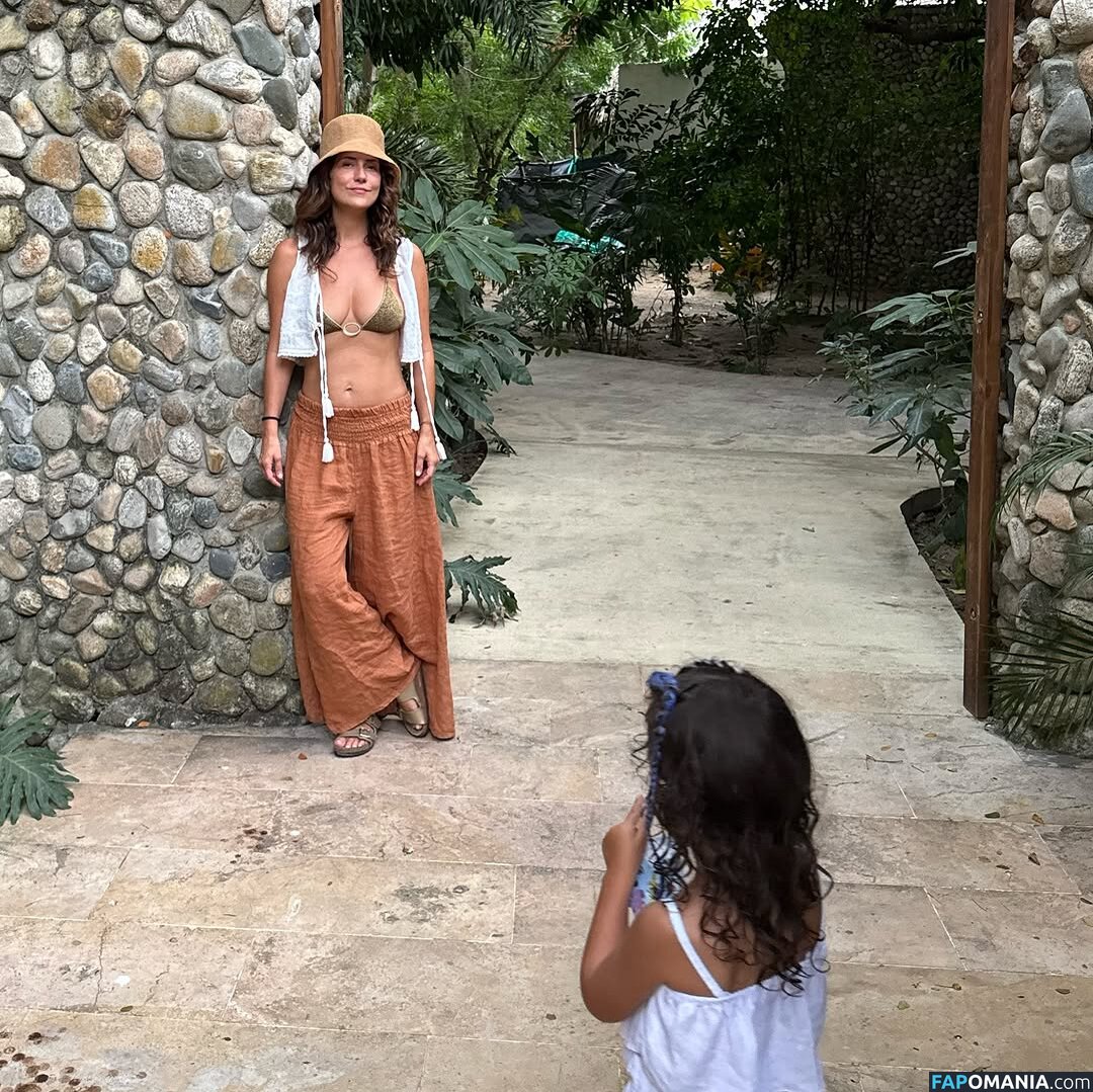 Valentina Acosta / https: / valentinaacosta / valentinabailarina Meztelen OnlyFans  Kikerült fotó #3