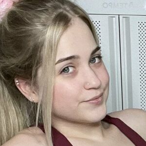 Valerie White