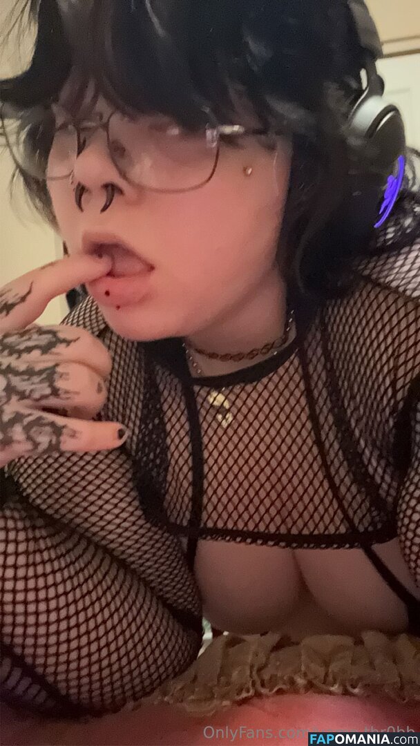 vamp.thr0b / vamp.thr0bb Meztelen OnlyFans  Kikerült fotó #3