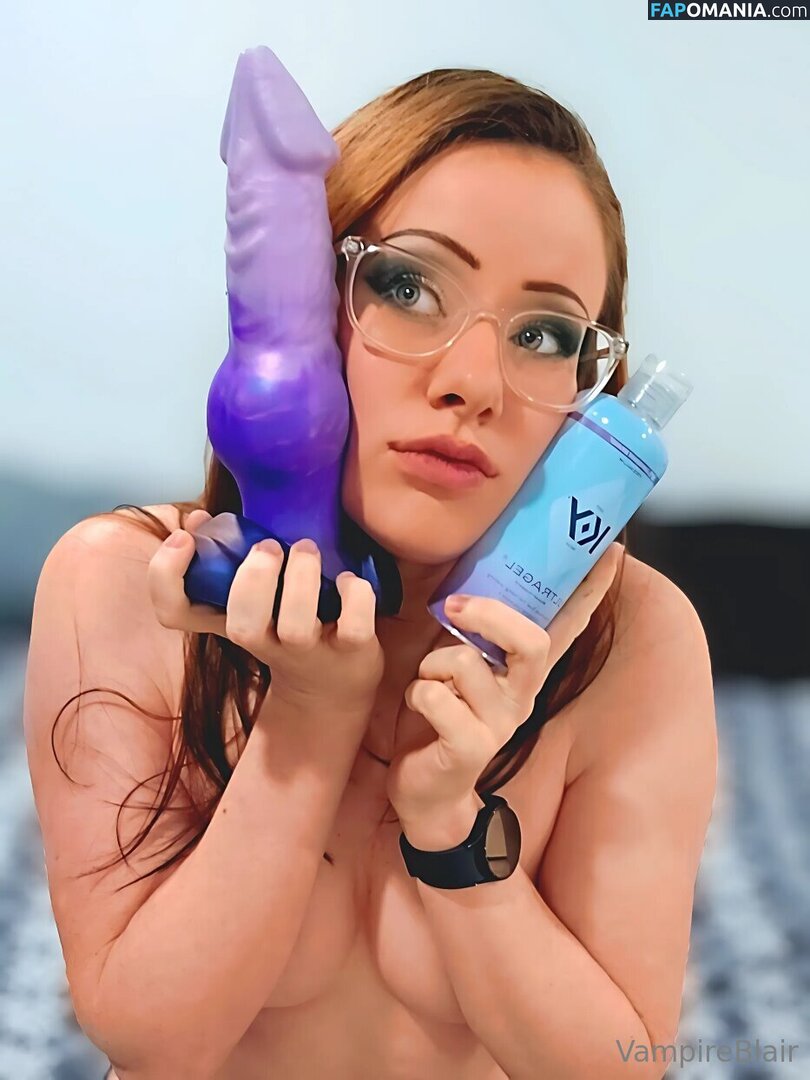 vampire.blair / vampireblair Meztelen OnlyFans  Kikerült fotó #5