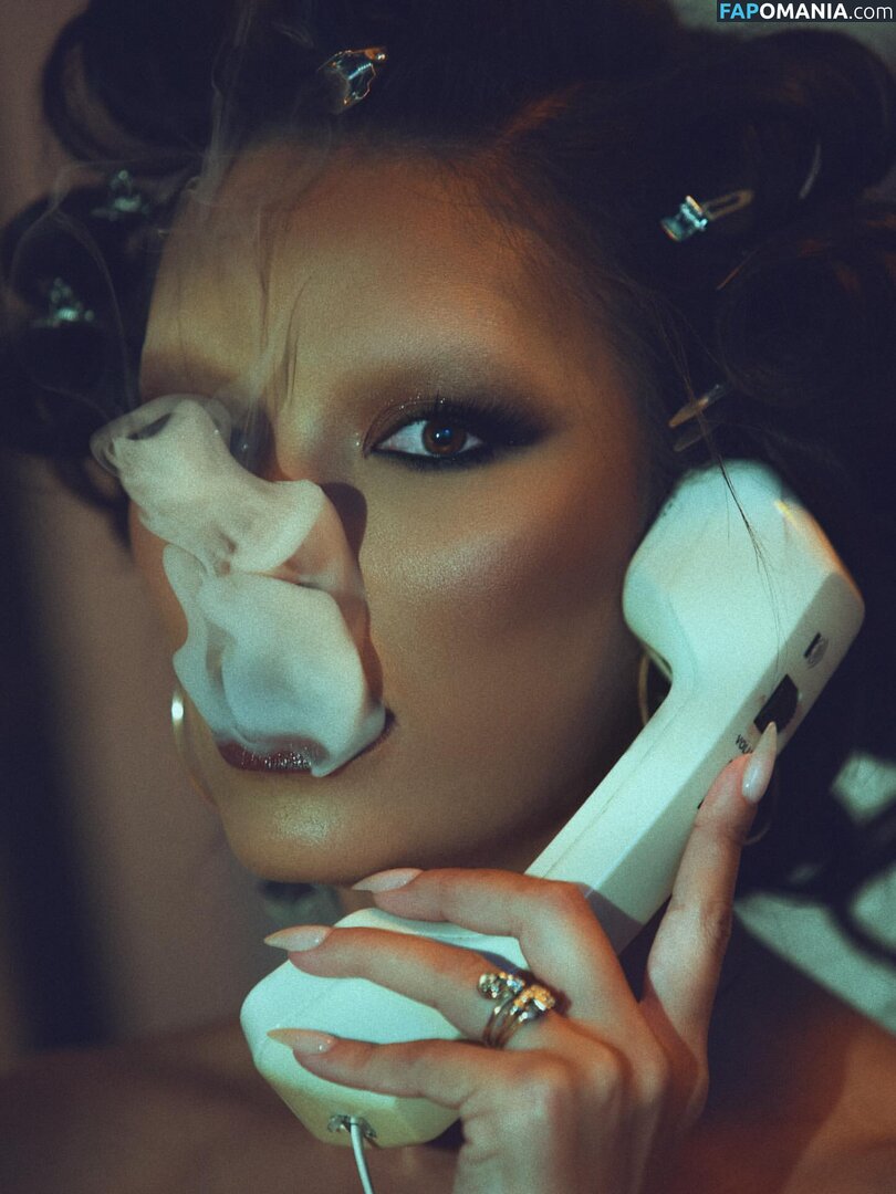 Vanessa Curry / https: / vanessacurry Meztelen OnlyFans  Kikerült fotó #2