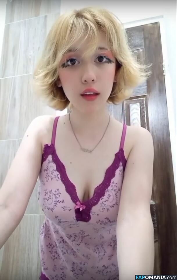 kusuoveki / kusuovk / vekikusuo / vekita / vekitk Meztelen OnlyFans  Kikerült fotó #1