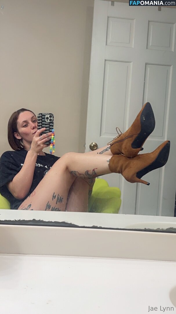 tatsandtoes813 / velvet_trixxx_free Meztelen OnlyFans  Kikerült fotó #1