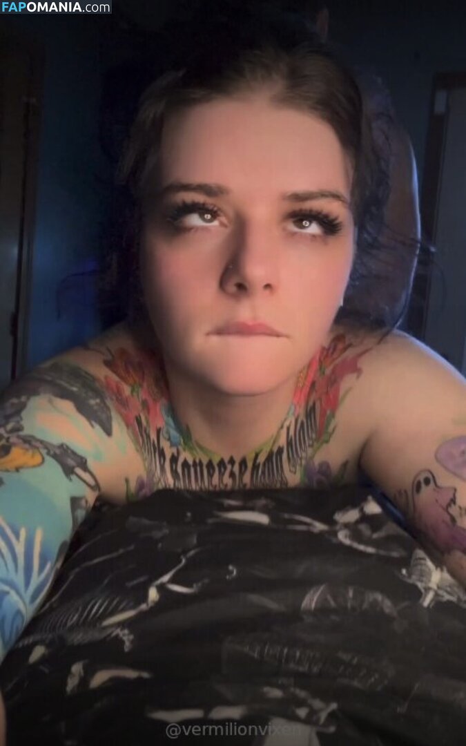 vermilionvixen / vermillionvixen Meztelen OnlyFans  Kikerült fotó #2