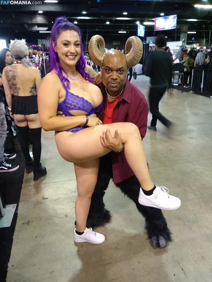 Veronica Avluv / theonlyveronicaavluvxx / veronicaavluv Meztelen OnlyFans  Kikerült fotó #190