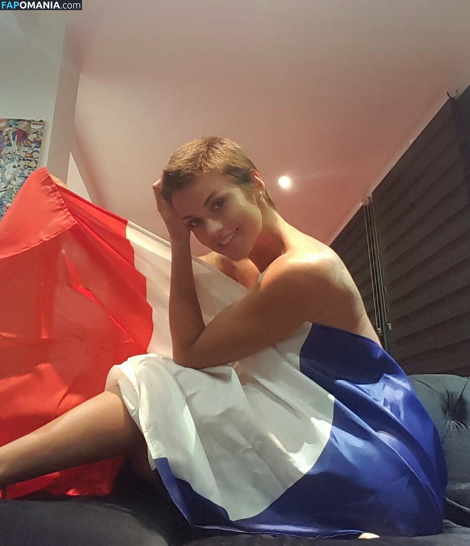 Vic Alouqua / vicalouquaoff / vicalouquaofficial / victoriafitfrance1 Meztelen OnlyFans  Kikerült fotó #63