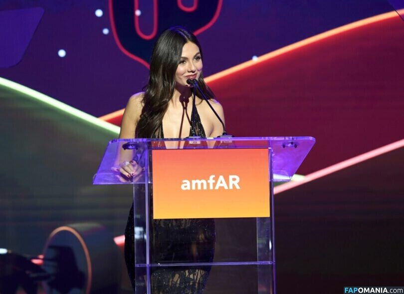 Victoria Justice / https: / victoriajustice Meztelen OnlyFans  Kikerült fotó #108