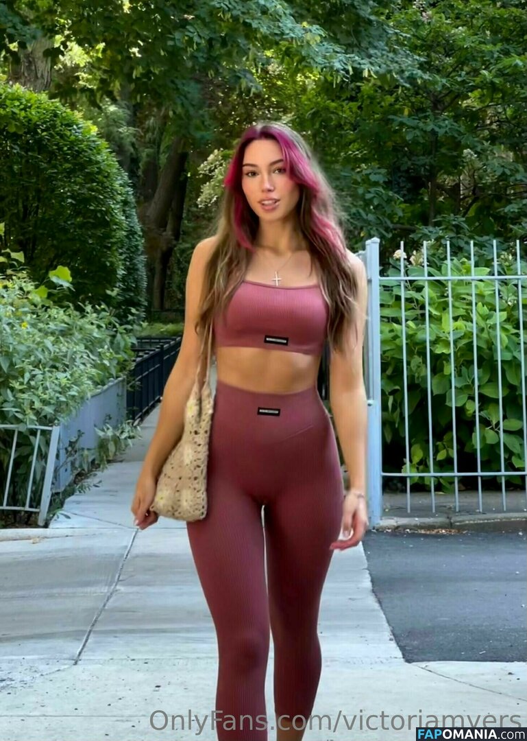 Victoria Lynn Myers / VictoriaMyersL / https: / victorialynnmyers / victorialynnmyers_ Meztelen OnlyFans  Kikerült fotó #435