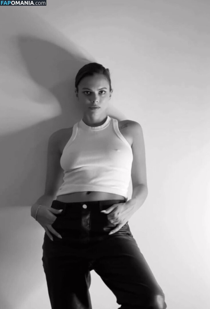 Viki Odintcova / mavrinmag / viki_odintcova Meztelen OnlyFans  Kikerült fotó #330