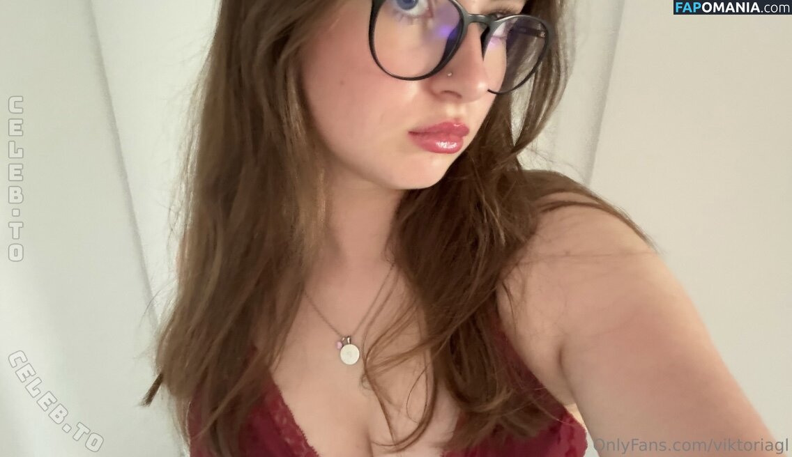 Viktoria Glebov / https: / viktoria.gle / viktoriagl Meztelen OnlyFans  Kikerült fotó #3