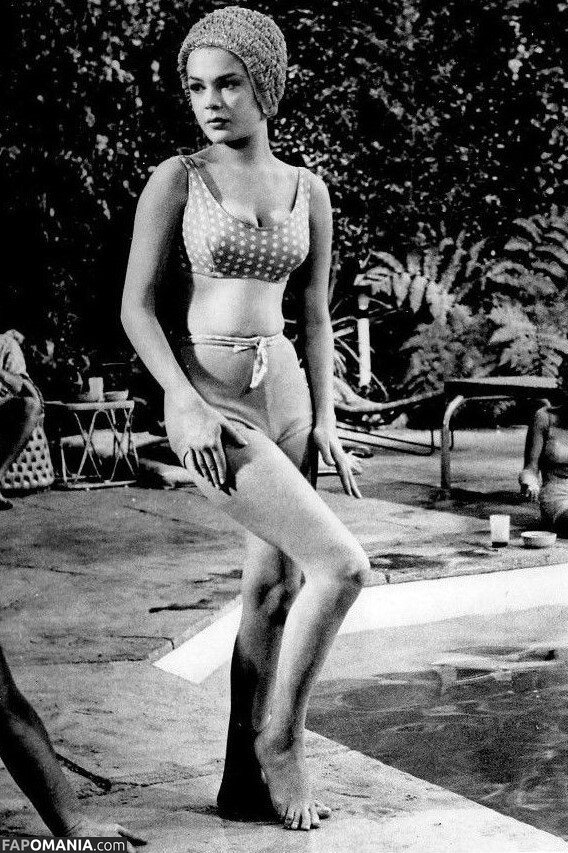 Vintage Sexy Celebs Meztelen OnlyFans  Kikerült fotó #41