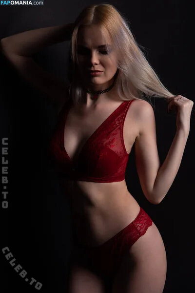 Virginie Efira / VirginieEfira / efira_virginie / https: Meztelen OnlyFans  Kikerült fotó #4