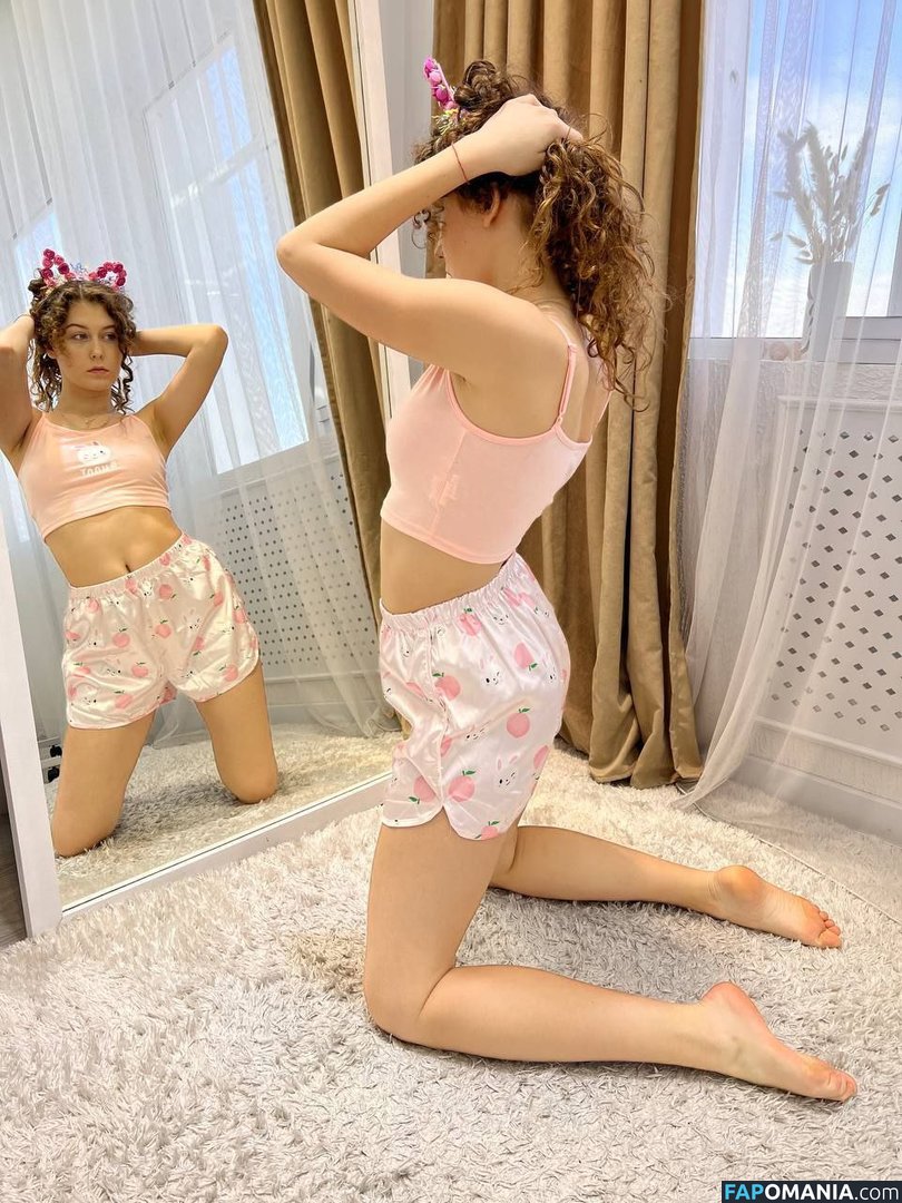 _vitaniemi01 / bloom.xvi / nayane_vitali01 / vitaniemi Meztelen OnlyFans  Kikerült fotó #152