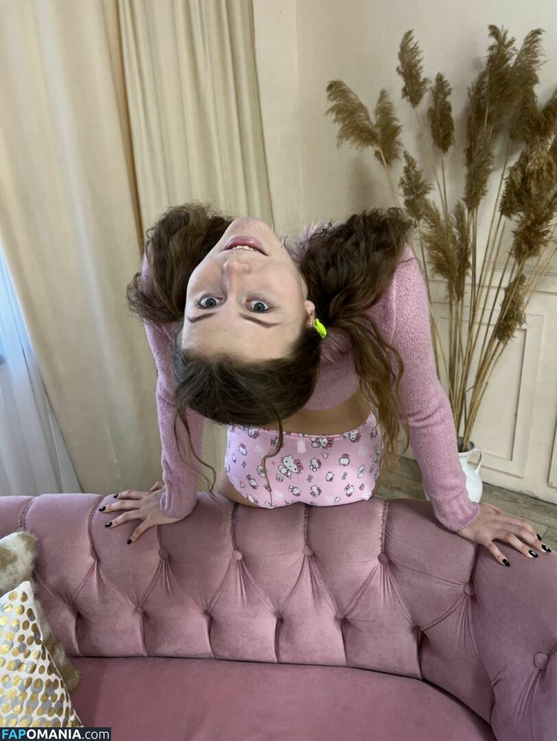 _vitaniemi01 / bloom.xvi / nayane_vitali01 / vitaniemi Meztelen OnlyFans  Kikerült fotó #453