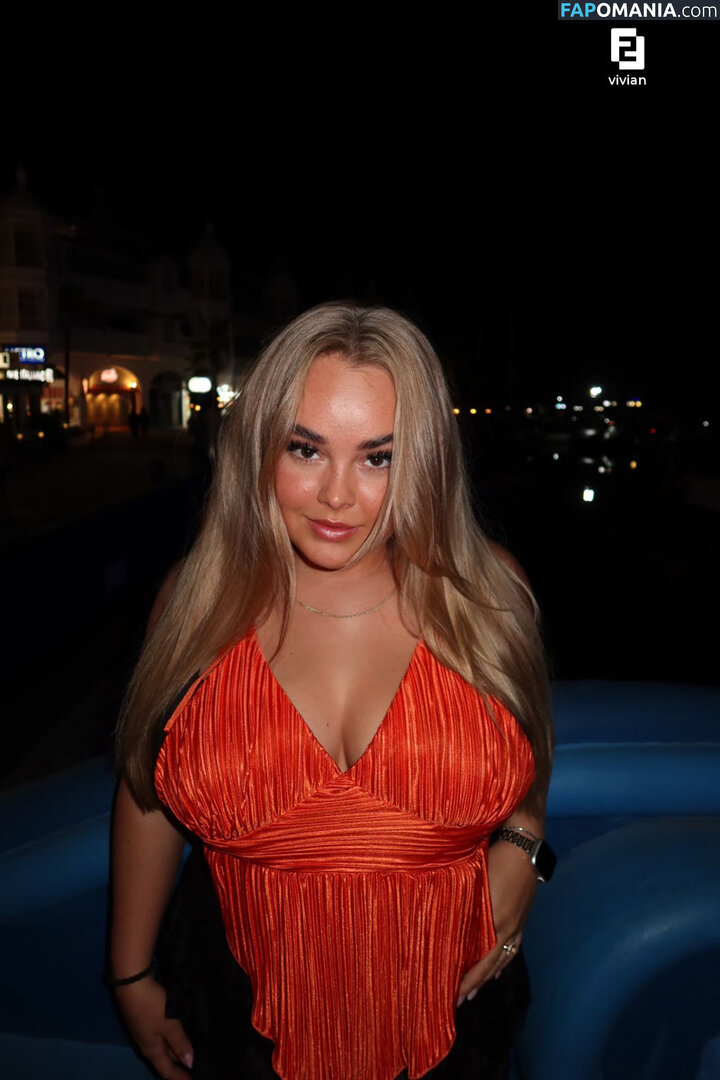 Vivian Bron / Vivianlilanebron / vivianlilianebron Meztelen OnlyFans  Kikerült fotó #4