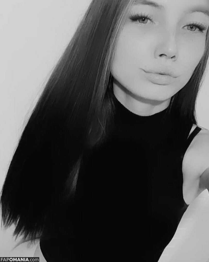 viviansch6 / Vivian Schulz Meztelen OnlyFans  Kikerült fotó #6