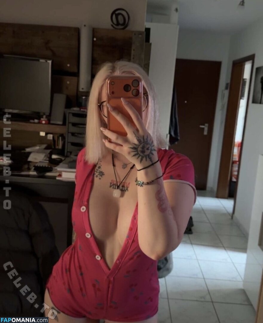 vivian_wydt / vivianwoywodt Meztelen OnlyFans  Kikerült fotó #1