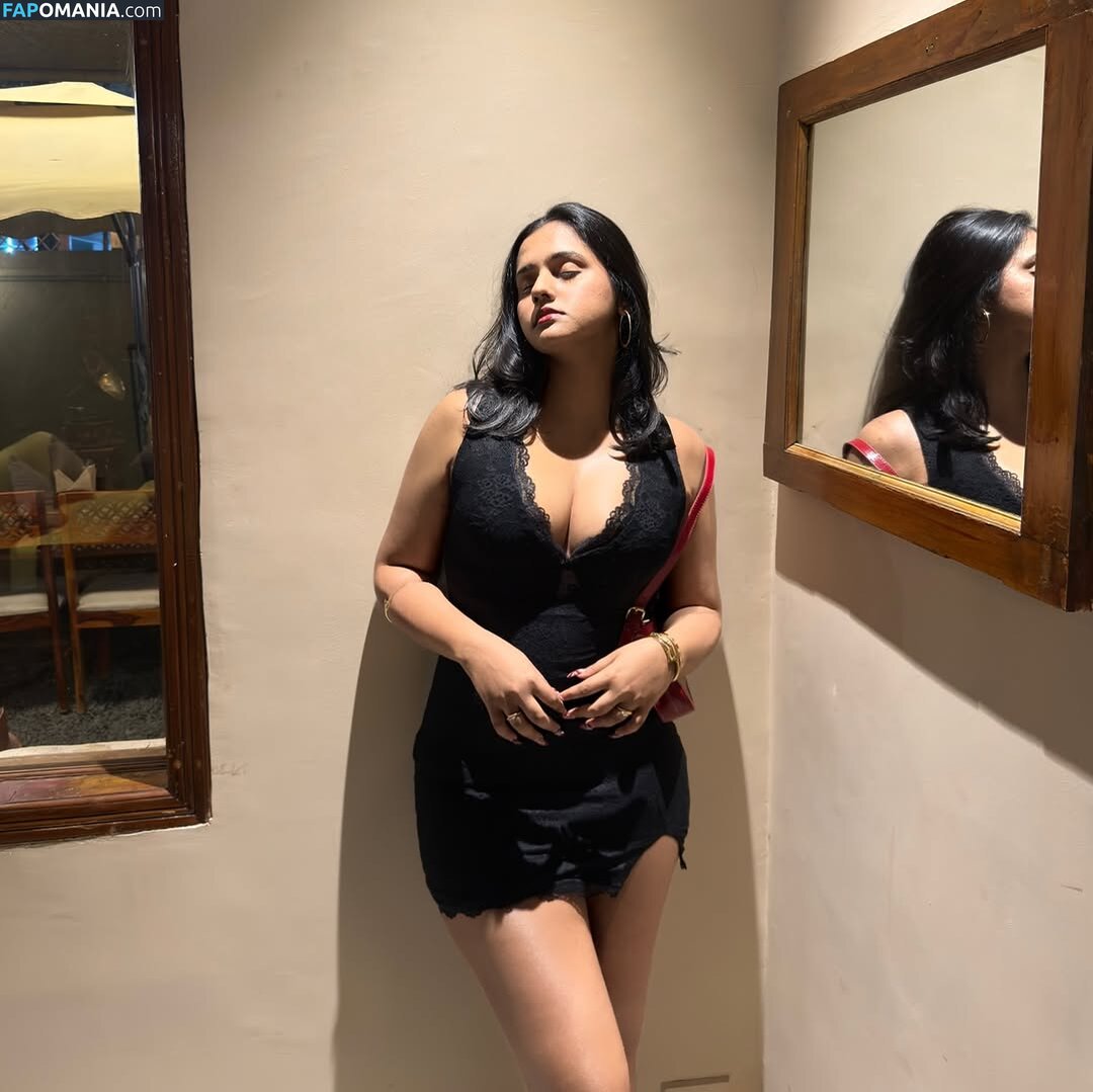 Vrinda Vinod / https: / vrinda__vinod Meztelen OnlyFans  Kikerült fotó #7