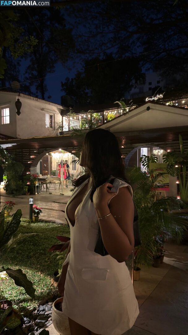 Vrinda Vinod / https: / vrinda__vinod Meztelen OnlyFans  Kikerült fotó #10