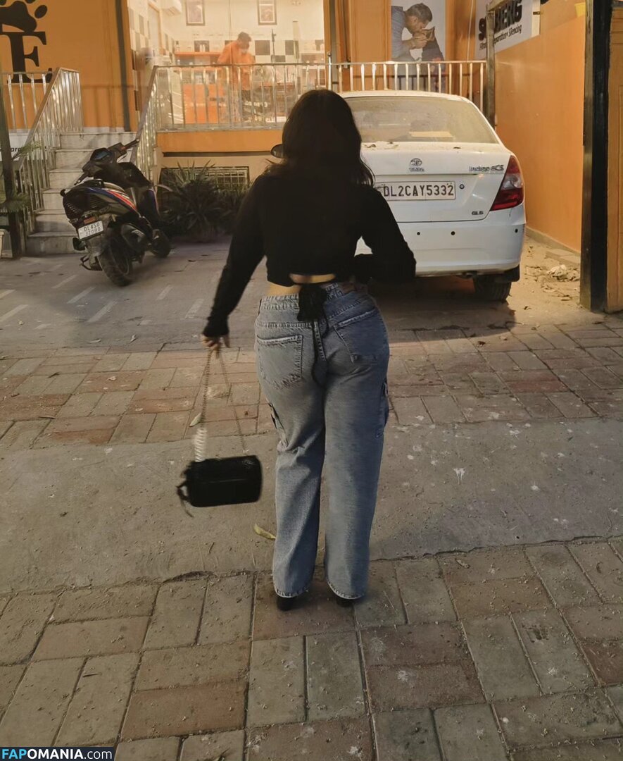 vr / vrindardddd_ Meztelen OnlyFans  Kikerült fotó #1