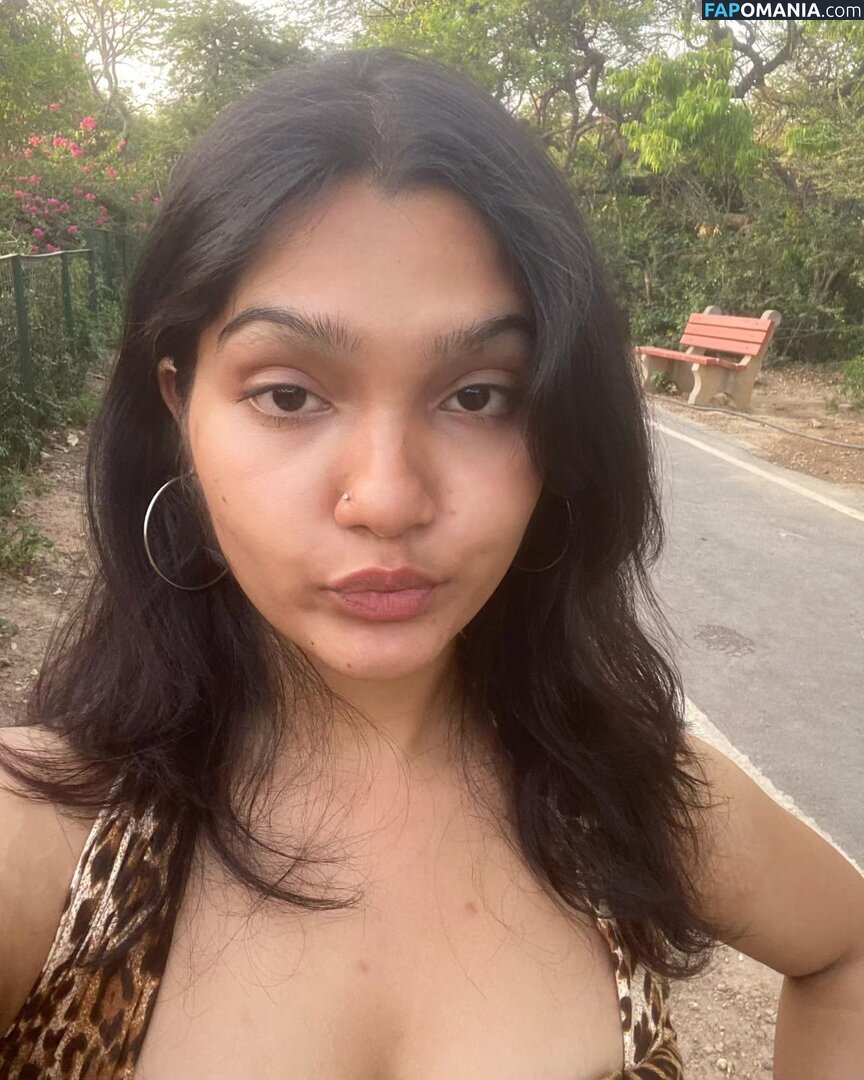 vr / vrindardddd_ Meztelen OnlyFans  Kikerült fotó #17