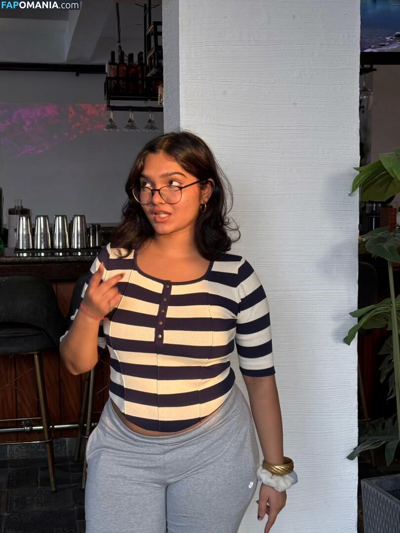 vr / vrindardddd_ Meztelen OnlyFans  Kikerült fotó #22