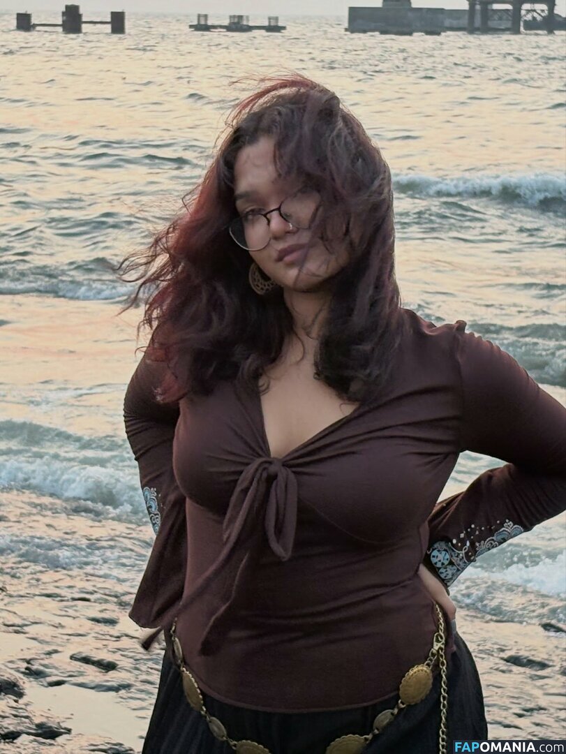 vr / vrindardddd_ Meztelen OnlyFans  Kikerült fotó #36