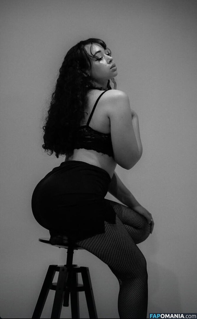 Majesticnessa / Vanessa / vrv0 Meztelen OnlyFans  Kikerült fotó #3