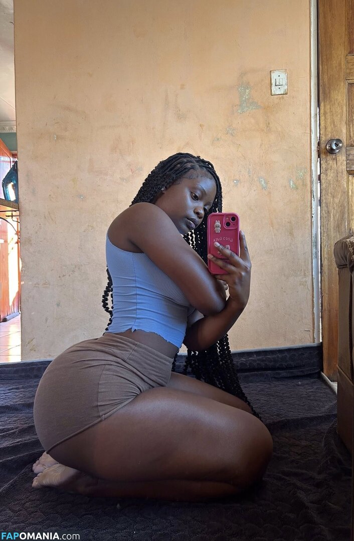 Vunene Taiwo Mabunda / sgepi_ Meztelen OnlyFans  Kikerült fotó #3
