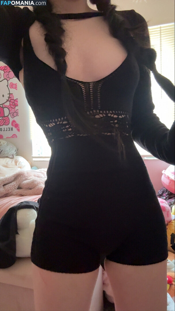 vvlils Meztelen OnlyFans  Kikerült fotó #3