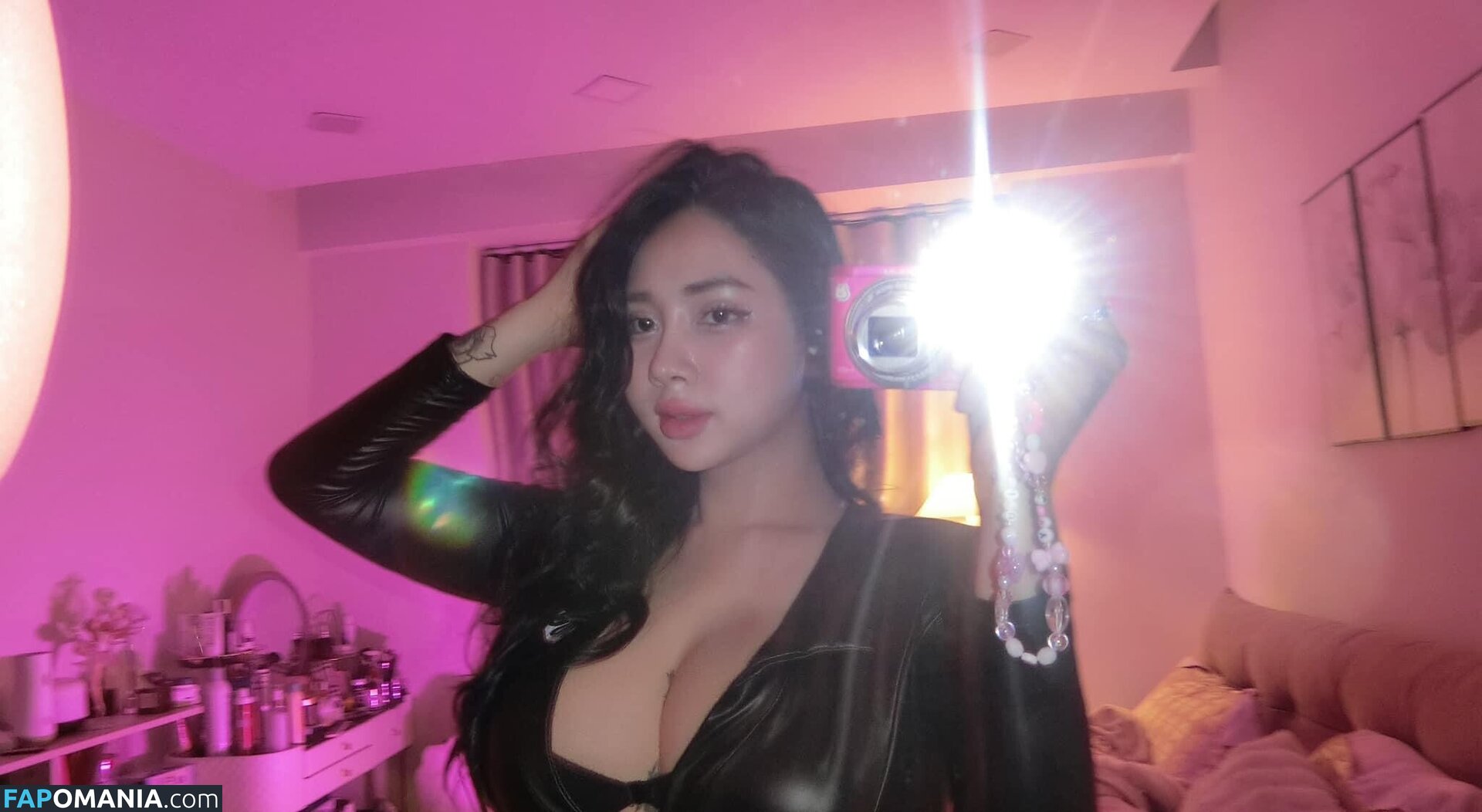 vynehellebore / vyvy.babieeeew / vyvybabiee Meztelen OnlyFans  Kikerült fotó #2