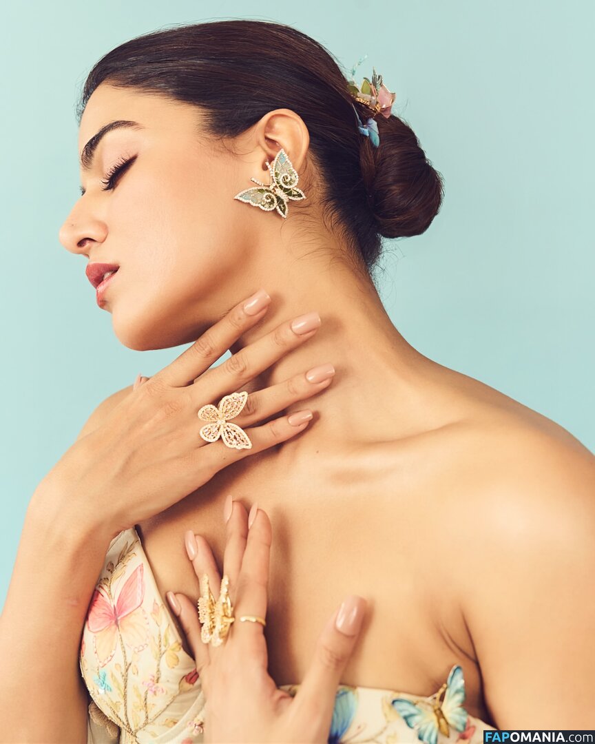 Wamiqa Gabbi / wamiqagabbi Meztelen OnlyFans  Kikerült fotó #6