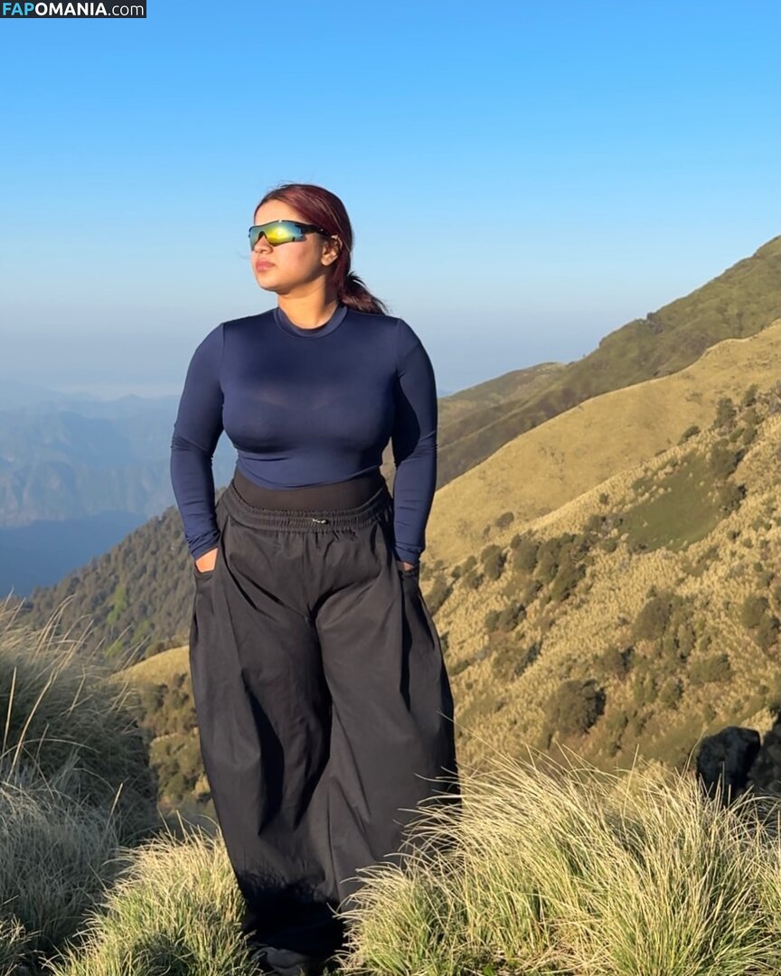 Wanderlust.rawat / ammu_rawat19 Meztelen OnlyFans  Kikerült fotó #7