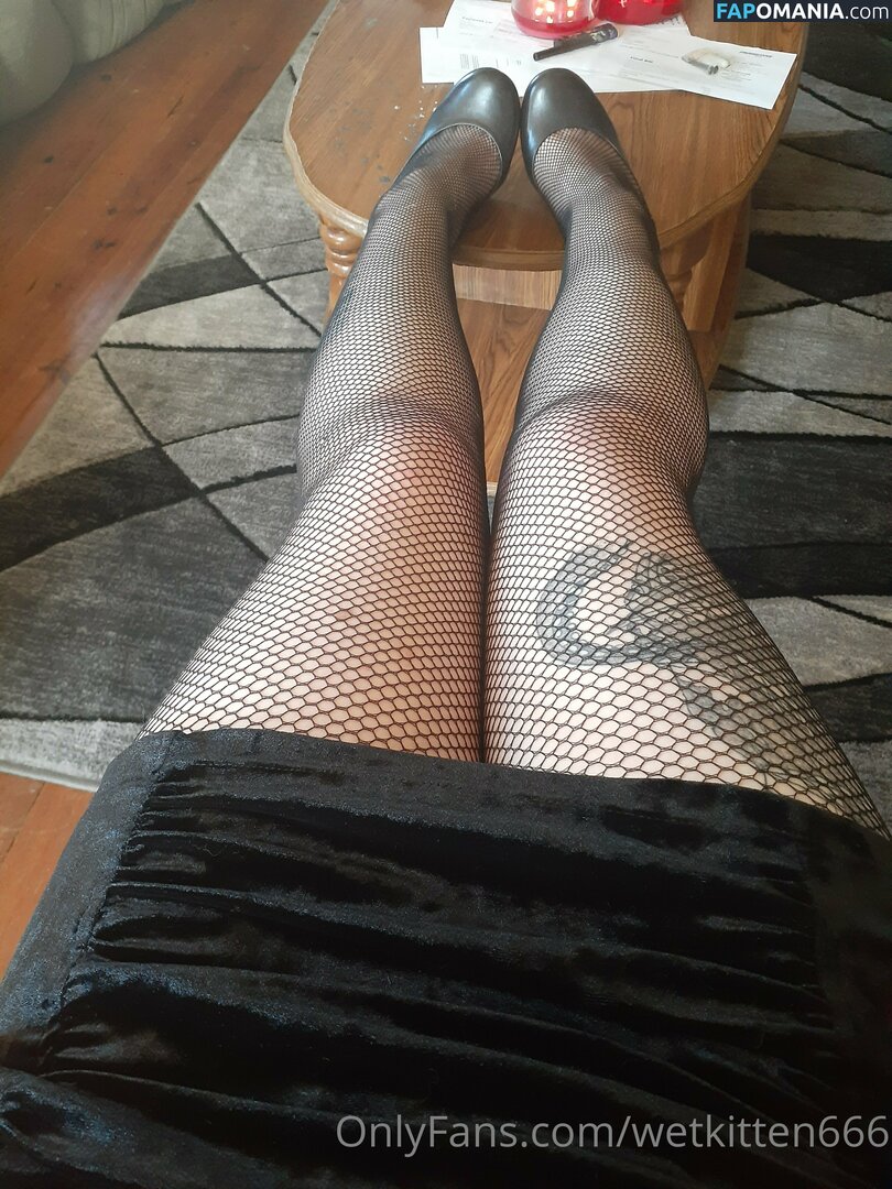 kitty.valentine.92372 / wetkitten666 Meztelen OnlyFans  Kikerült fotó #16
