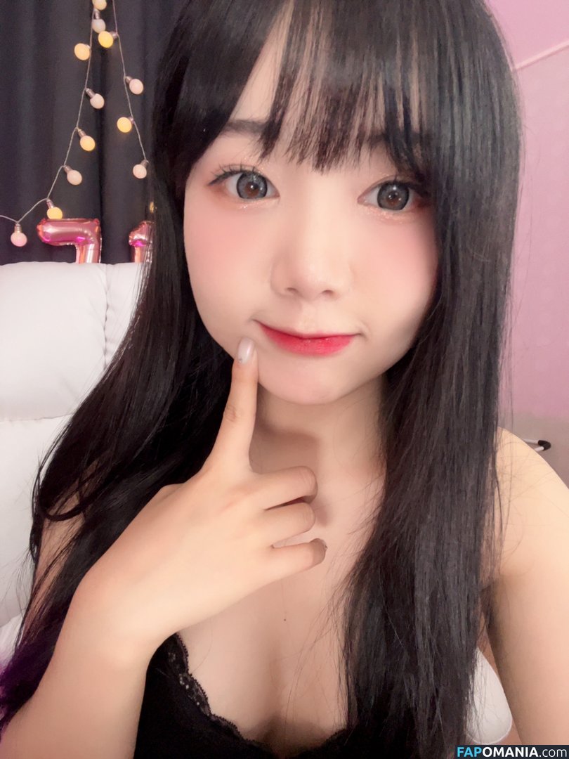 hkbal2 / wngml774 / 흑발이♥ Meztelen OnlyFans  Kikerült fotó #5
