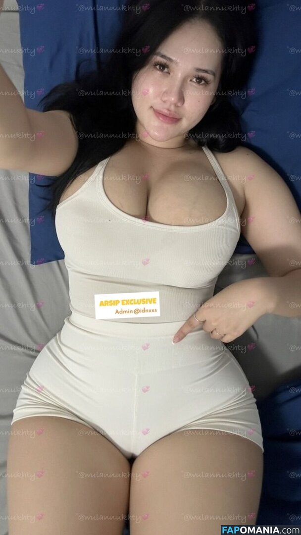 fitriwln / https: / wulannukhty / xxbbywlnn Meztelen OnlyFans  Kikerült fotó #2
