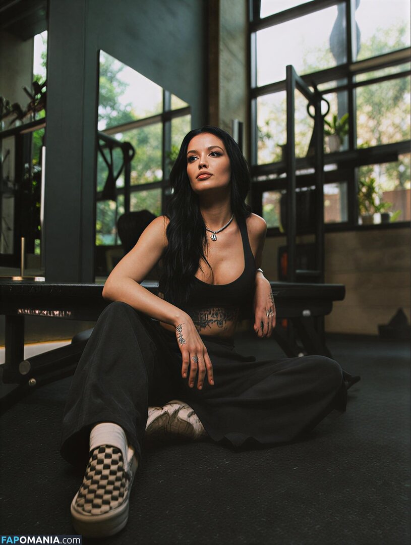 WWE's Paige / saraya Meztelen OnlyFans  Kikerült fotó #1