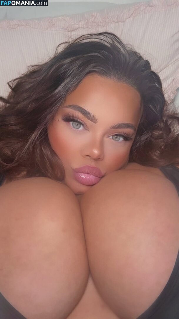 cescax / francescahayden / xbunny_rosex Meztelen OnlyFans  Kikerült fotó #2