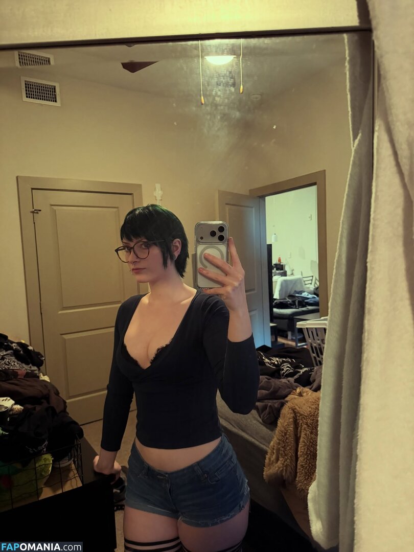 xxiluvkittyz Meztelen OnlyFans  Kikerült fotó #2