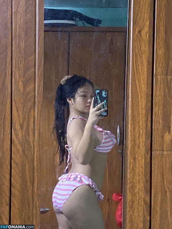 Rhyana mayo / Yana de mesa mayo Meztelen OnlyFans  Kikerült fotó #5
